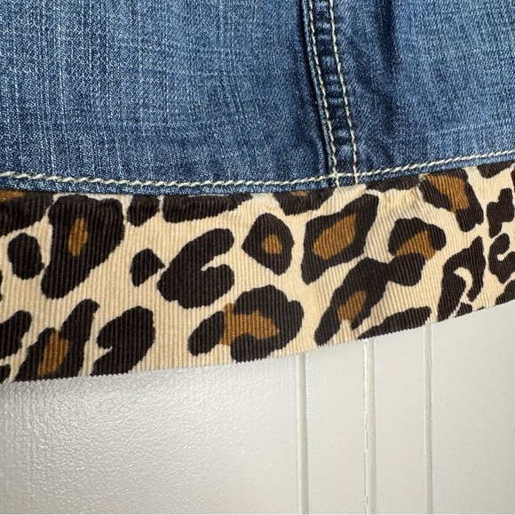 Gymboree Denim Skirt with Leopard details - Picture 4 of 8